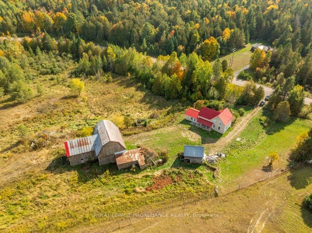 5948 Ardoch Road, North Frontenac
