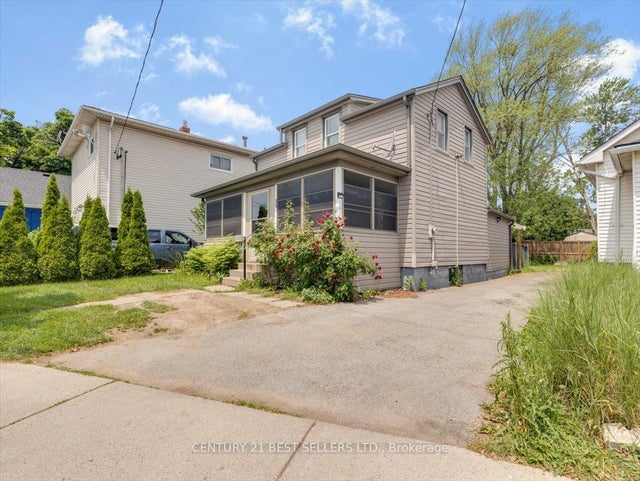 39 Carlton Street, St. Catharines