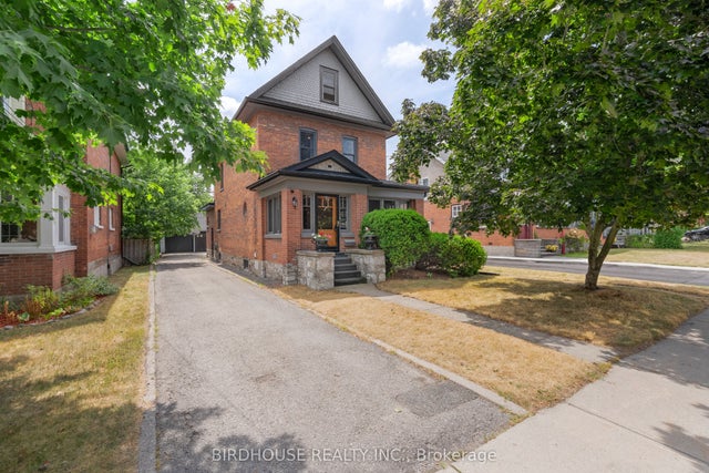 27 Francis Street, Kawartha Lakes