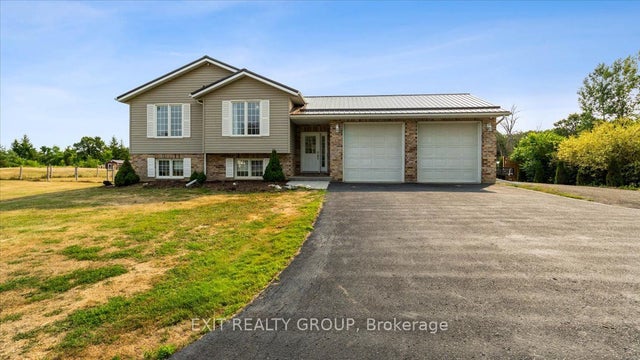 323 Mapleview Road, Quinte West
