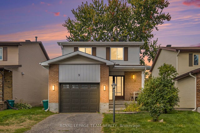 9 Glacier Street S, Barrhaven