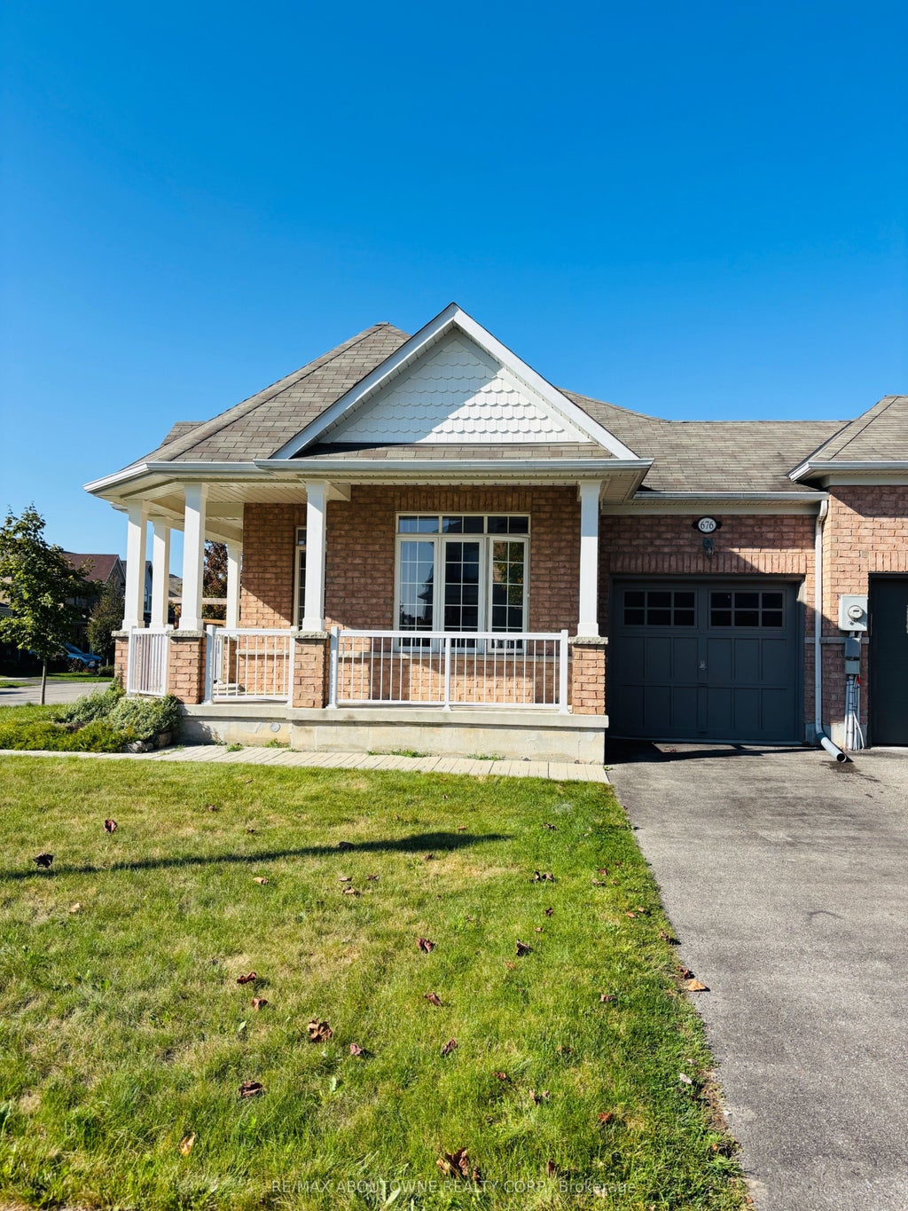 676 Baldwin Crescent, Woodstock