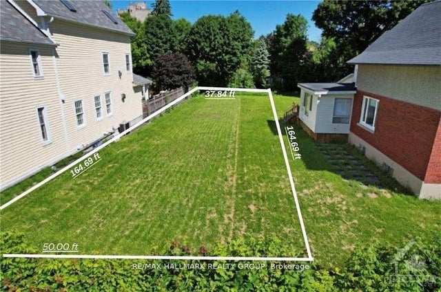 West Side - 67 Springhurst Avenue, Glebe - Ottawa East and Area
