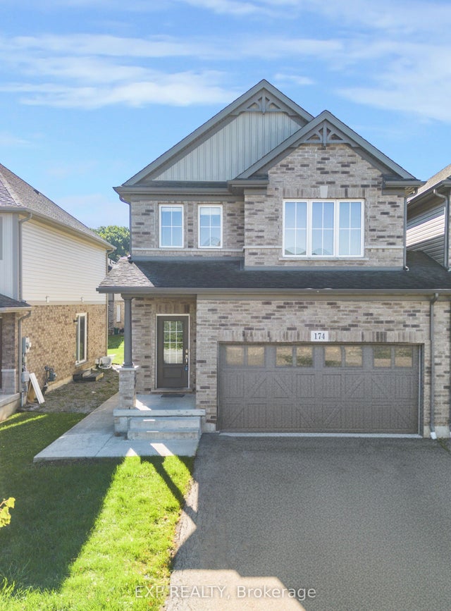 174 Winterberry Boulevard, Thorold