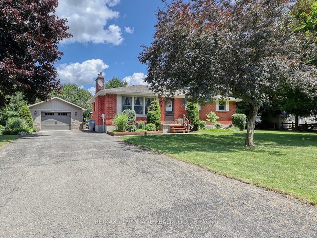 8 East Williams Street, North Middlesex