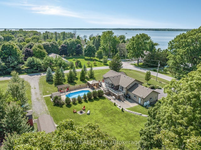 116 Prinyers Cove Crescent, Prince Edward County
