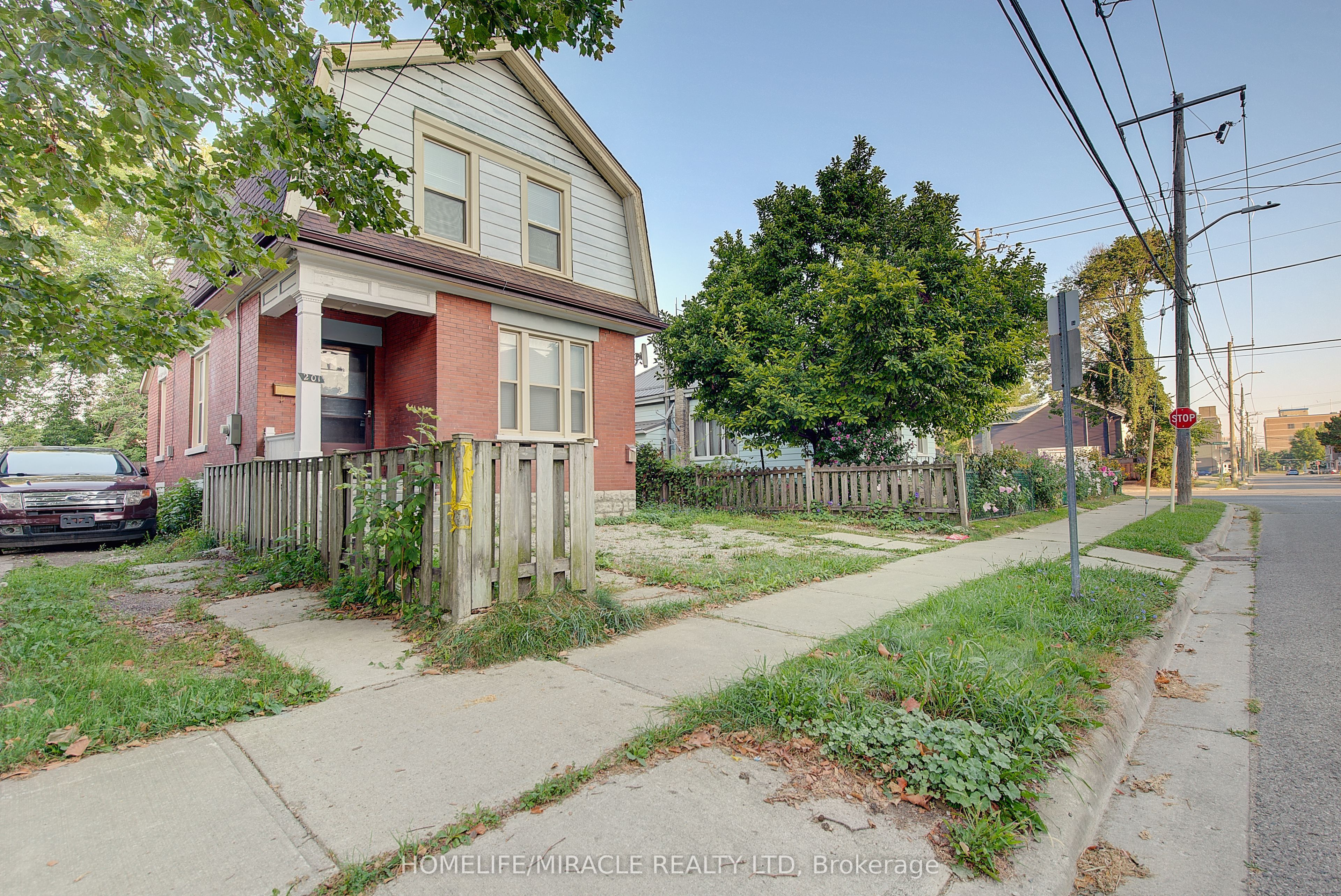 Photo of Listing #X12434534