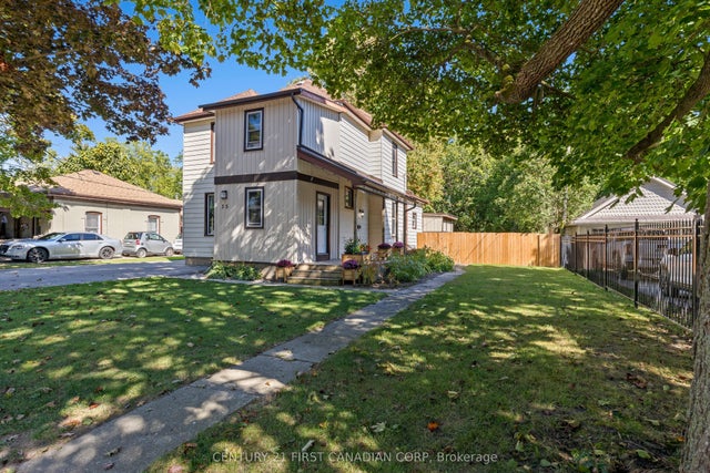 35 Victoria Street N, Aylmer