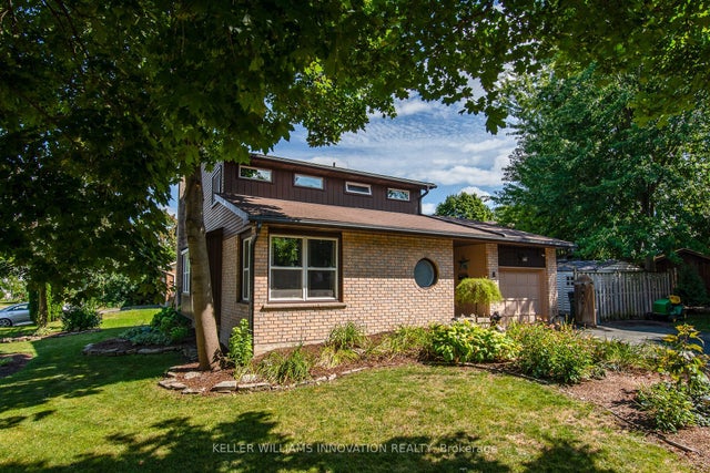 8 Pickwick Place, Guelph