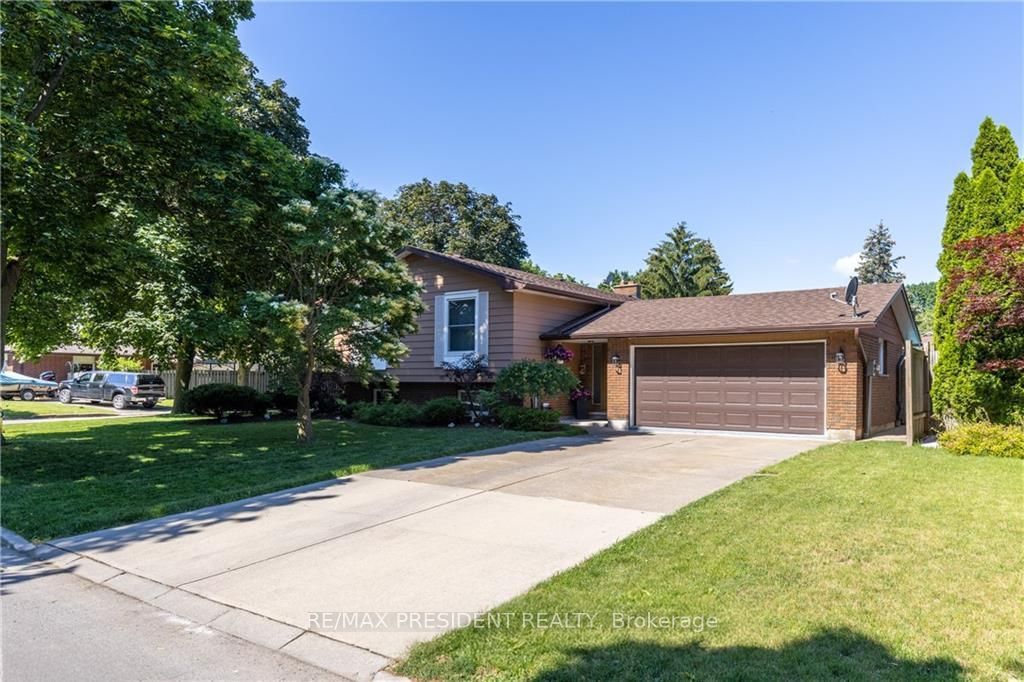 45 Royal Oak Drive, St. Catharines