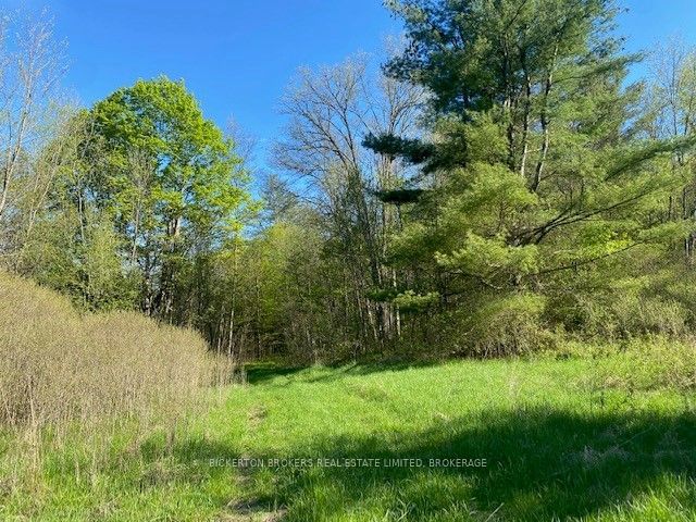 3519 County Rd 3 Road, Leeds and the Thousand Islands