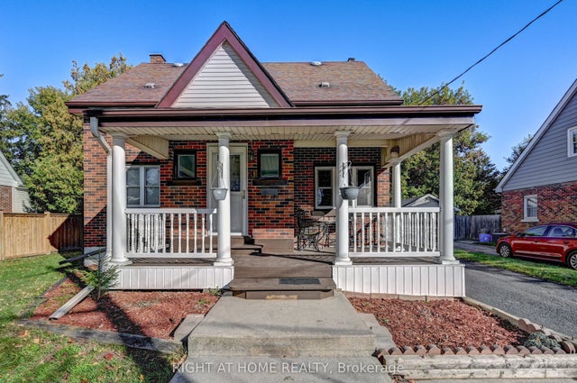 10 Monroe Street N, Cambridge