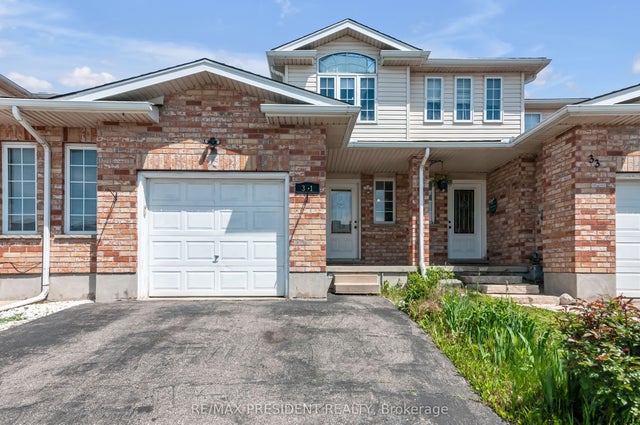 31 Chester Drive N, Cambridge