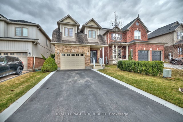 4 Alex Grant Place, St. Catharines