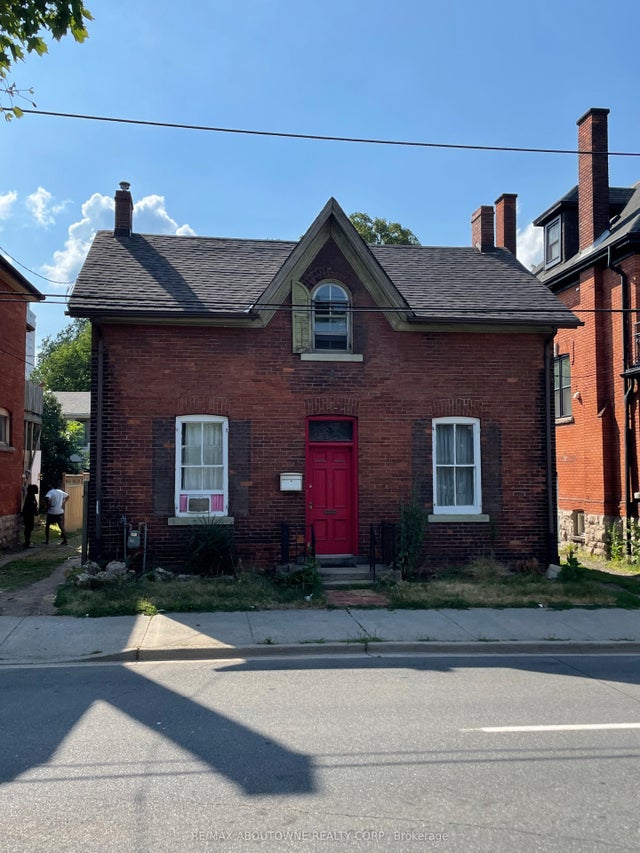70 Wellington Street S, Hamilton
