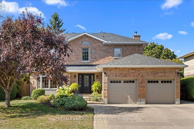 3 Buttonwood Trail, Stittsville - Munster - Richmond