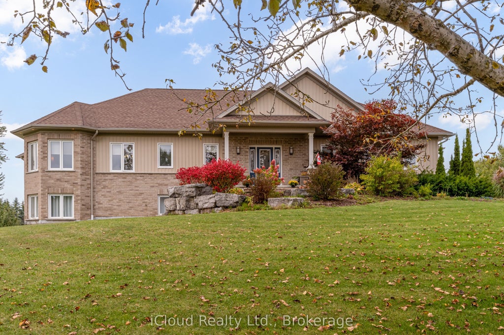 16 Highland Road, Minto