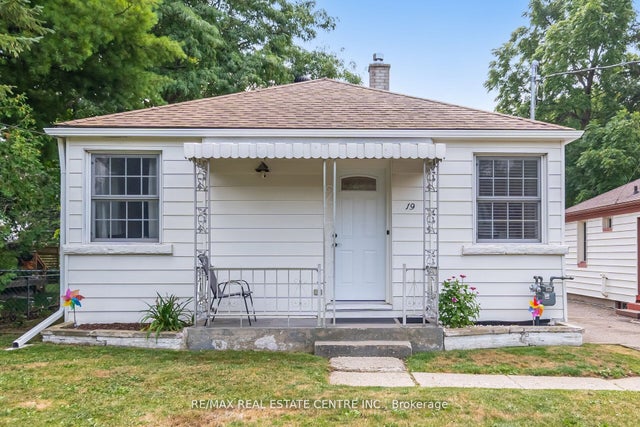 19 Seneca Drive, Kitchener