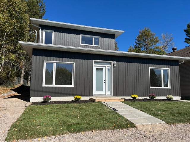 16 Birch Street, Powassan