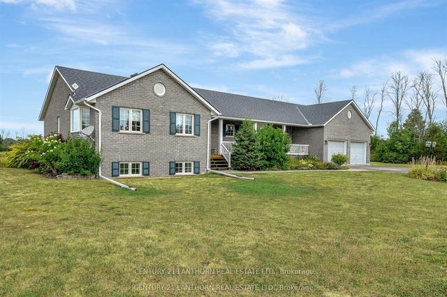 1489 Airport Parkway, Tyendinaga