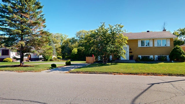 169 Reynolds Drive, Brockville