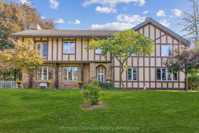 353 Sulphur Springs Road, Hamilton