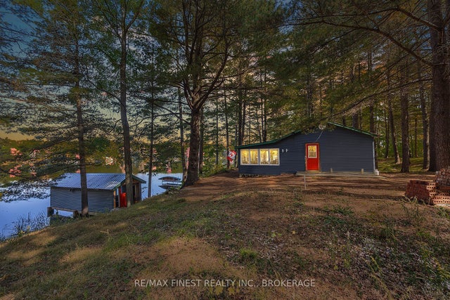 293 Gold Dust Lane, Frontenac