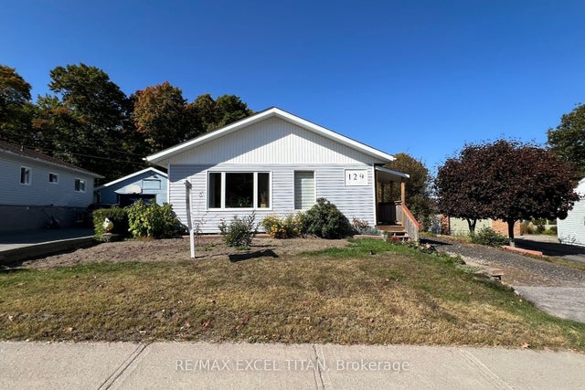129 Axmith Avenue, Elliot Lake