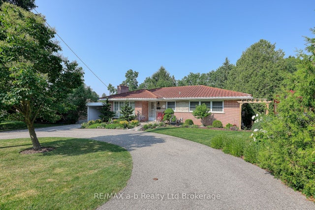 543 Highland Drive, Woodstock