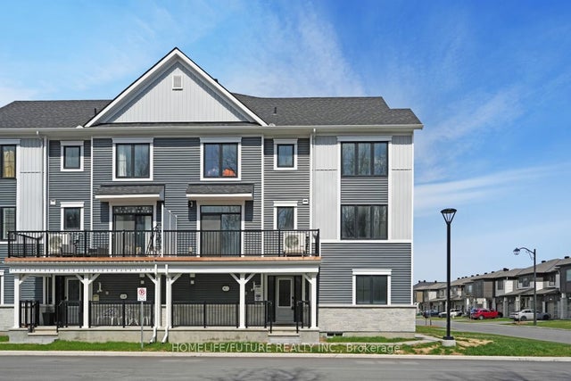 651 Cygnus Street, Barrhaven
