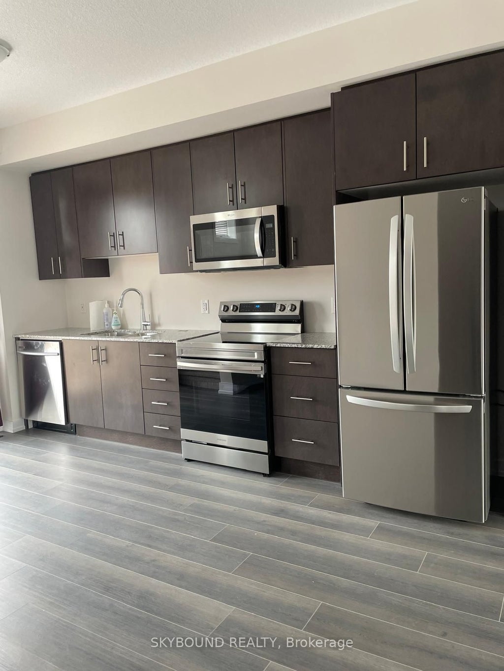 26 Hollywood Court, Cambridge