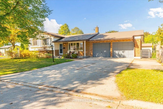 34 Stanhope Crescent, London South