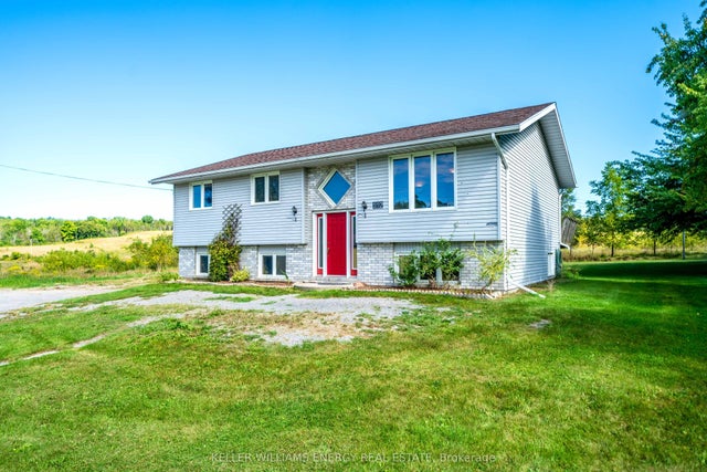12699 Loyalist Parkway, Prince Edward County