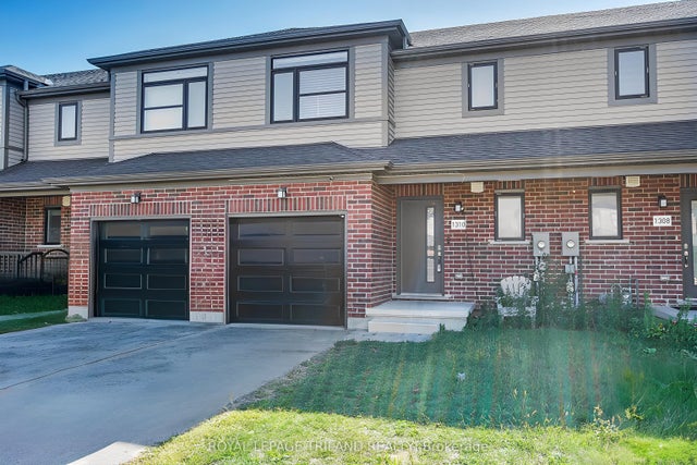 1310 Michael Circle, London East