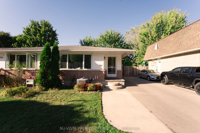 103 Scotchmere Crescent N, London South