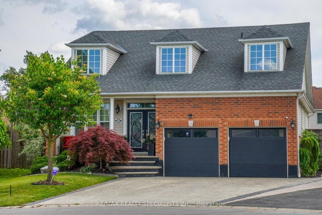 23 Mathews Court, Brantford