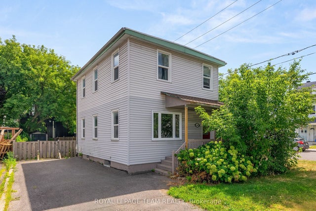 240 Garneau Street, Vanier and Kingsview Park