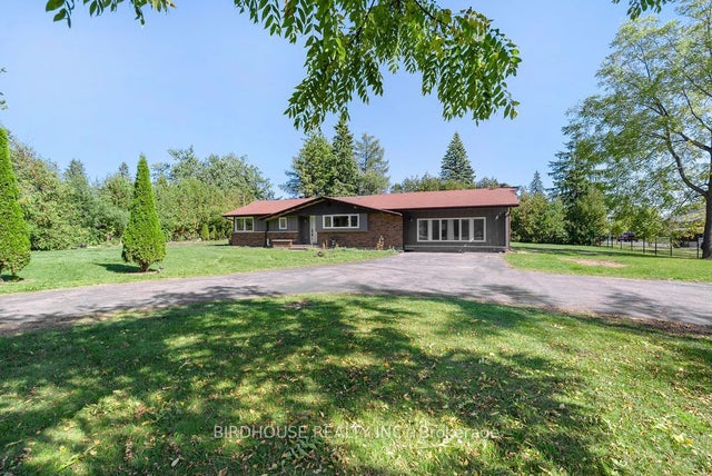 260 Angeline Street N, Kawartha Lakes