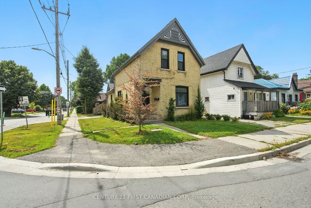 453 Quebec Street, London East