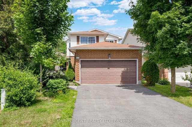 28 Chickasaw Crescent, Kanata
