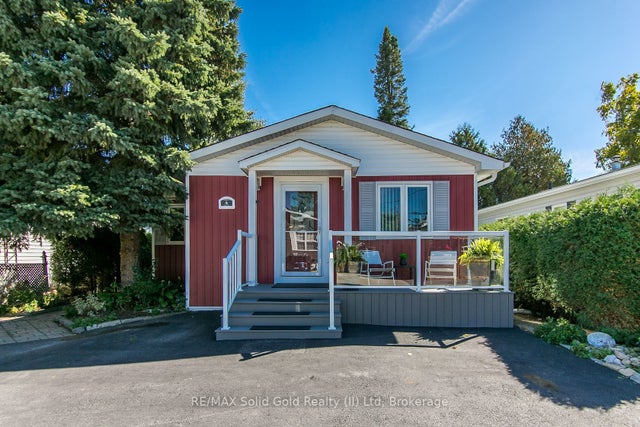 4 Elm Street, Puslinch