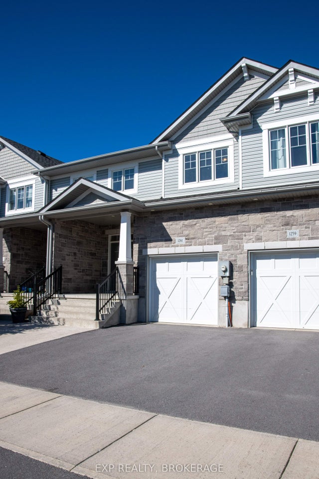 1261 Max Crescent, Kingston