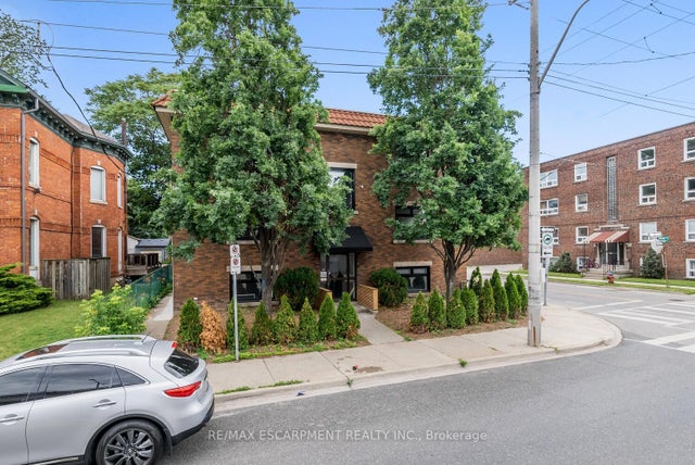 127 Victoria Avenue S 6, Hamilton