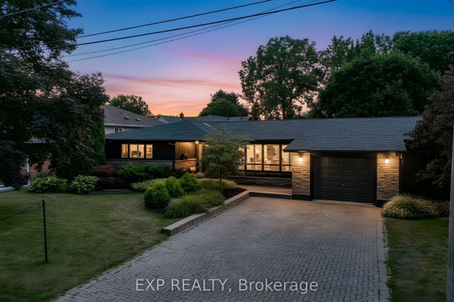 6244 Russell Street, Niagara Falls