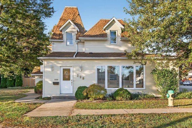 128 Albert Street, Essex