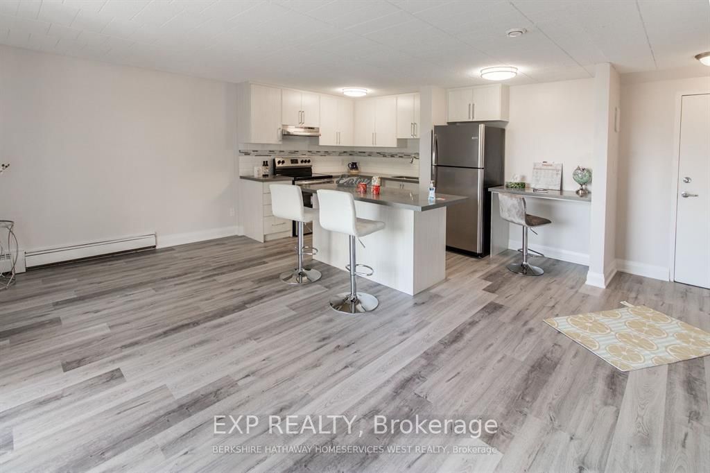 6287 O'neil Street 8, Niagara Falls