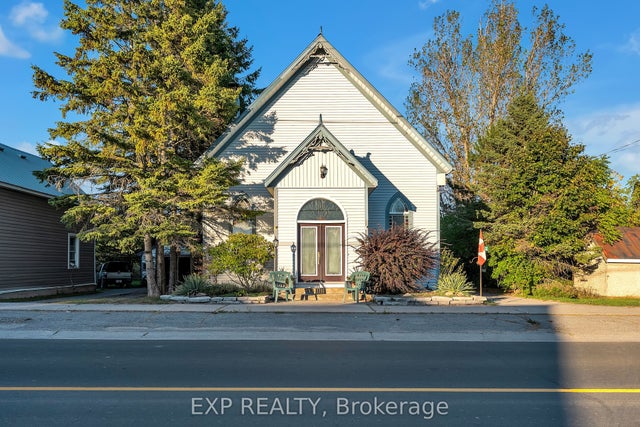 18630 Loyalist Parkway, Prince Edward County