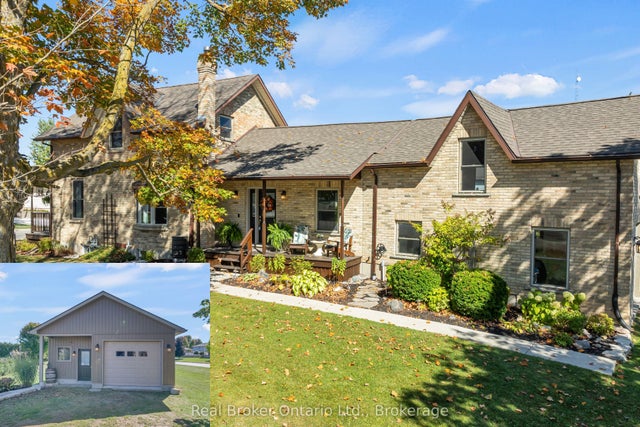 690 Wallace Avenue S, North Perth