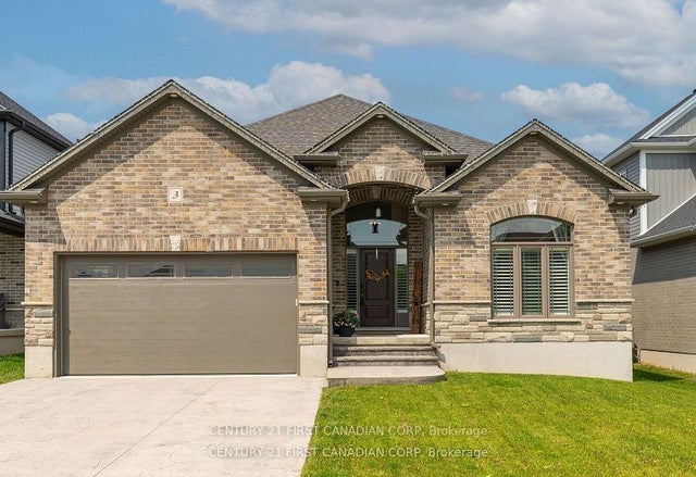 3 Hardy Court, Lucan Biddulph