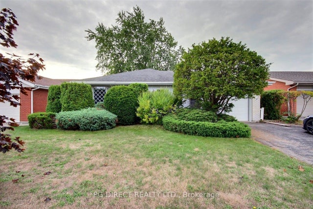 12 Belvedere Road, Quinte West
